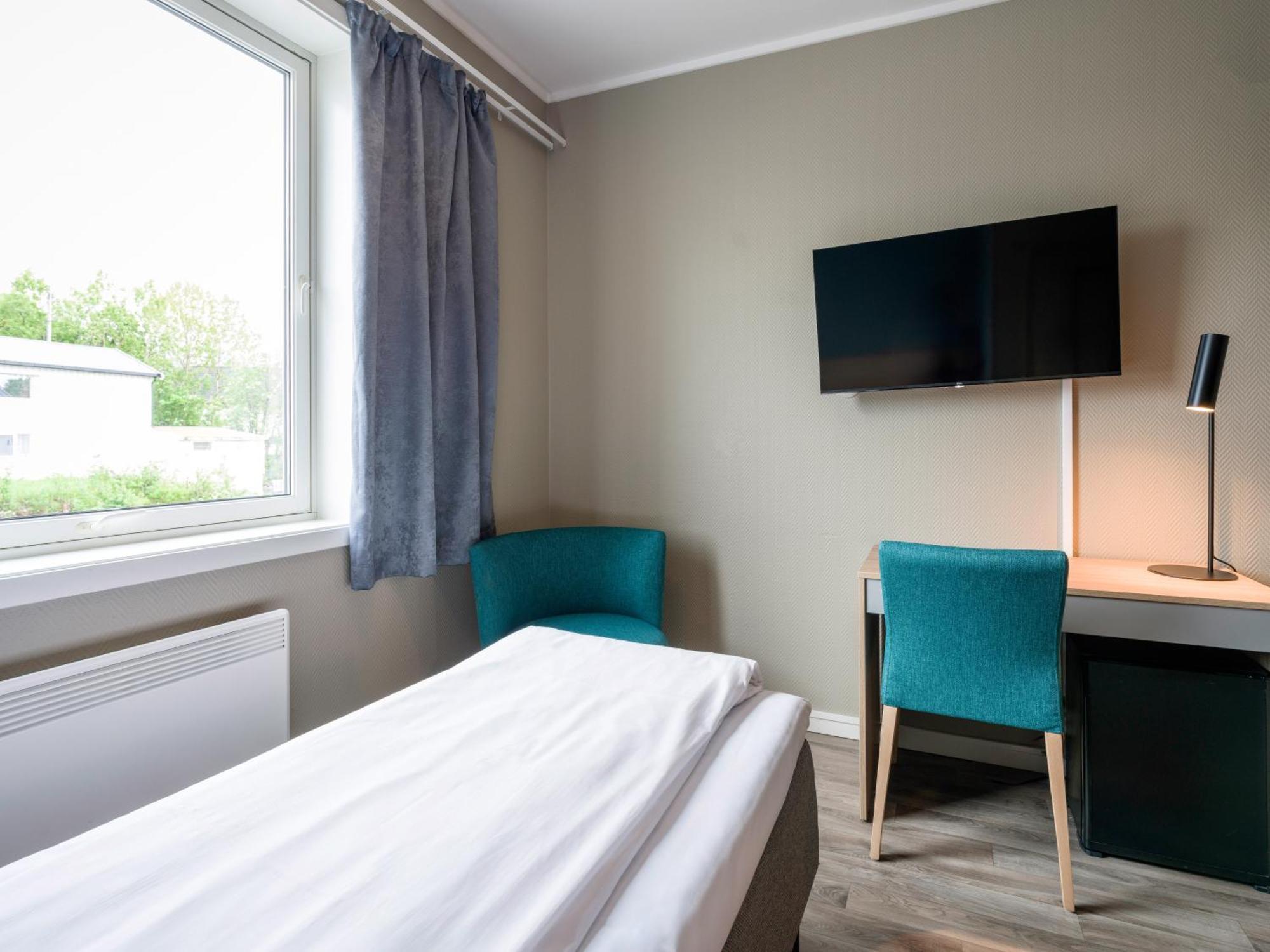 Comfort Hotel פינסנס מראה חיצוני תמונה