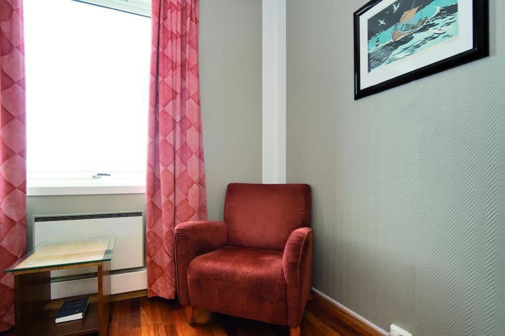 Comfort Hotel פינסנס מראה חיצוני תמונה